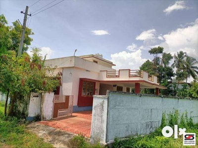 2 BHK house in Kannadi, Palakkad for sale