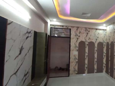 2 bhk specious rooms and balconies and ventilation
