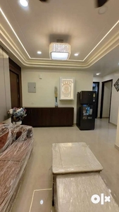 3 bhk specious and furnished and luxurious flat at chitrkoot
