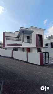 5 cent 1700 ft2 4 bhk new house , pothencode town