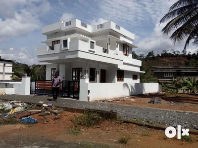 5 cent sthalam , 1700 sq feet house , 3 bedrooms with attached bathrm
