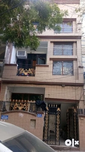 Beautiful and strong built 2 BHK flat in GDA aproved colony Ramprastha
