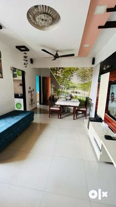 biggest lavish spacious 2bhk flat available 90+taxes Redclife school.