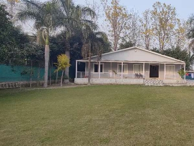 Developed farm house available for sale in Noida
