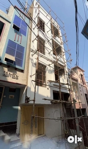 g+2 with pent house on 100guz in new akber colony for sale