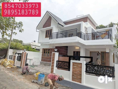 House 4 bed 2450 sq feet 6 cent at Ammancheerry 87 Lakhs