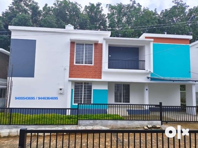 Newly built 1650 sq.ft 3BHK villa for sale in Ottapalam