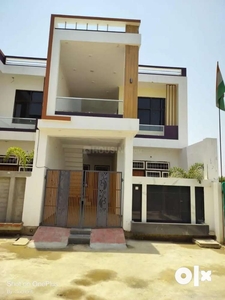 Urgent! NEW 3BHK Luxury Row House With Swimming Pool In Jankipuram Ext