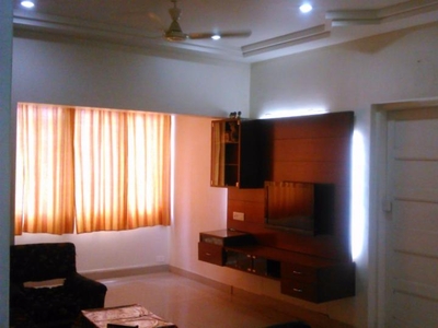 2 BHK Flat In Flat No.303, Anil Coop Society for Rent In Deccan Gymkhana Gym
