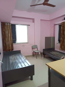 2 BHK Flat In Om Towers for Rent In Vadgaon Budruk