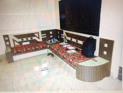 2 BHK Flat In Preeti Sangam Chs for Rent In Chinchwad