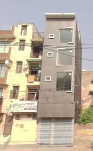 2 BHK Flat In Standlone Building for Rent In Rohini
