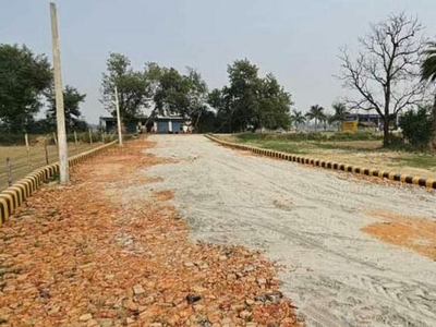 1000 Sq.Ft. Plot in Safedabad Lucknow