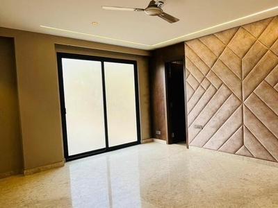 4 Bedroom 300 Sq.Yd. Builder Floor in Sector 57 Gurgaon