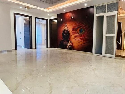 4 Bedroom 505 Sq.Yd. Builder Floor in Kailash Colony Delhi