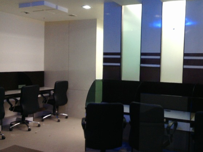 Commercial Office Space 553 Sq.Ft. in Netaji Subhash Place Delhi