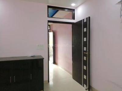 1 RK Independent House for rent in Madangir, New Delhi - 350 Sqft