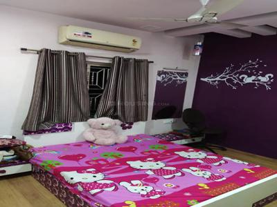 2 BHK Flat for rent in Maninagar, Ahmedabad - 1090 Sqft