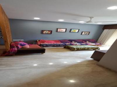 2 BHK Flat for rent in Motera, Ahmedabad - 1350 Sqft