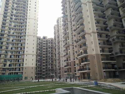 La Residentia in Techzone 4, Greater Noida