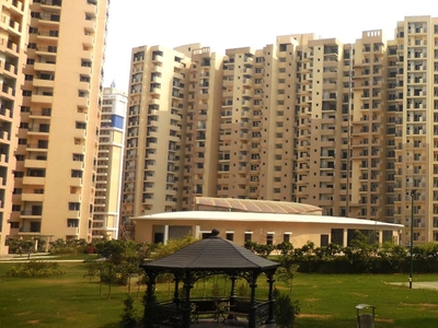 Paramount Floraville in Sector 137, Noida