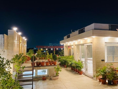 7 BHK Villa for rent in Sector 15A, Noida - 10000 Sqft