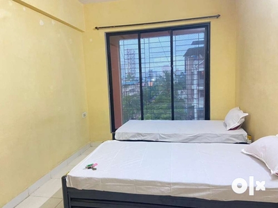 Fully furnished PG for boys sect 19 Airoli