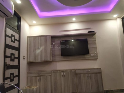 2 BHK Flat for rent in Jhilmil Colony, New Delhi - 1000 Sqft