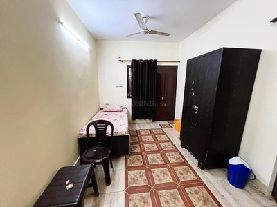 1 BHK Independent House for rent in Sector 27, Noida - 4500 Sqft