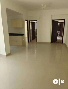 2 bhk flat available