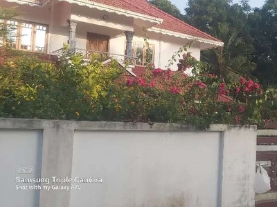 20cent plot with 4bhk house near udaya studio pathirapally alappuzha