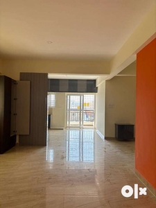 2.5bhk flat for lease in THANISANDRA