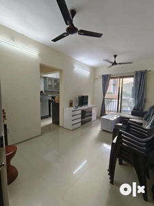 2BHK FURNISHED FLAT FOR SELL IN RUSTOMJEE L1