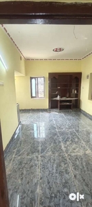 3 bhk flat available for rent on 2nd floor @ 7800/- near Sandya circle