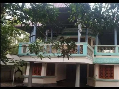 5 bedroom house near malayatoor church 30 cent + 30 cent paddy field