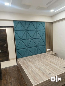 ( 55 lakh ) 2bhk luxury furnished flat for sale raheja residency