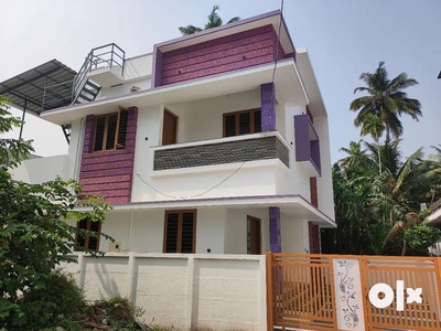 A SUPERB NEW 4BED ROOM 1550 SQ FT HOUSE IN MANNUTHY,THRISSUR