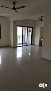 Available 3 BHK Un Furnished Flat on rent in South Bopal