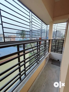 Flat on rent in good location of new alipore