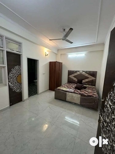 Get 1bhk furnished flat paryavaran complex