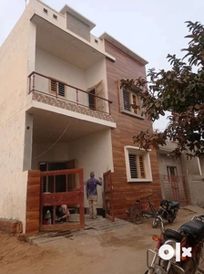 House in 85 gajh. Professor colony opposite panjabi university