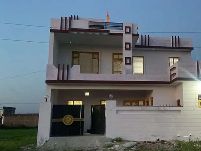 My.house 4 bedroom and 3 bathroom 1 Pooja room1 parcking face north s