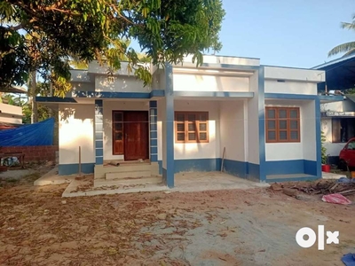 New 2 Bedroom Home Payyanur Kotty near Railway station, PWD House