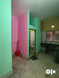 SEPARATE 1ROOM HOUSE COME FLAT RENT IN NEAR DUMDUM METRO STATION,