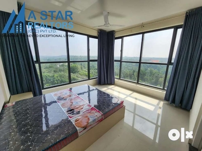 SUPERB VIEW FLAT TO OCCUPY