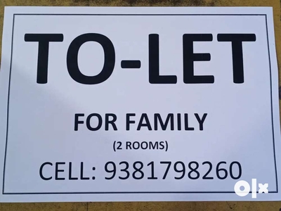 Tolet for small family and 2 Rooms at Main Road
