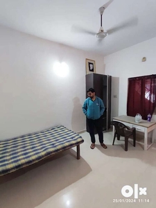 Vijay Nagar Ekta Chowk Furnished SINGLE ROOM ATECHED TOILET Avilable
