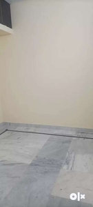 (Wadhwa Property) (2nd Floor) 1bhk//2room Set available CHOTI BARADARI