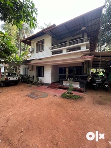 13.5 cent land and home ( Near NSS UP School uppada)