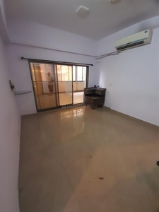 2 BHK Flat for rent in Khar West, Mumbai - 1000 Sqft